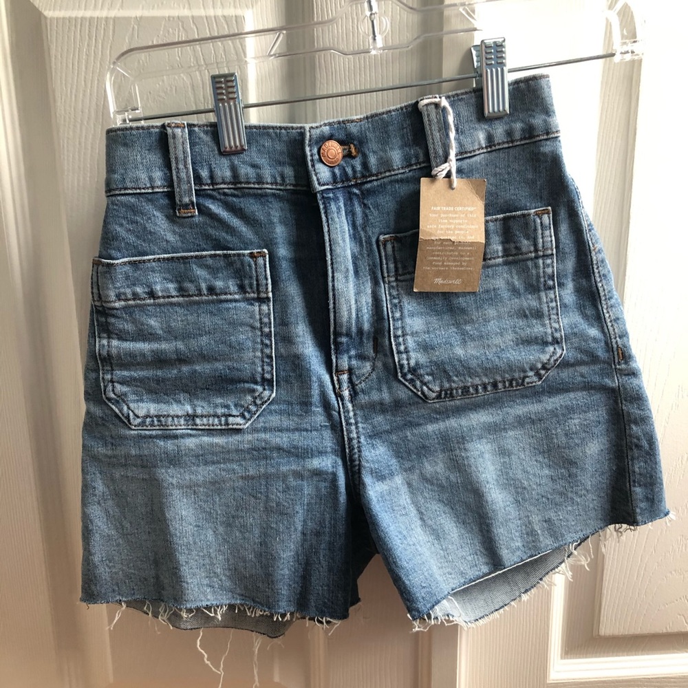 Madewell High Rise Denim Shorts in Beasely Wash